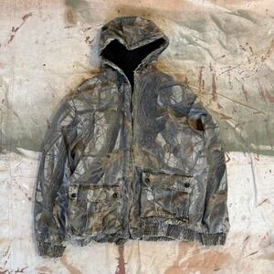 Essential camo jacket